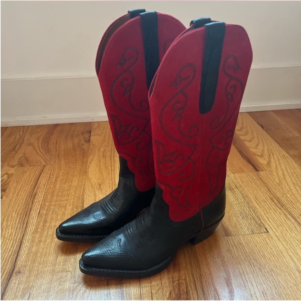 Nine West Red and Black Cowboy Boots